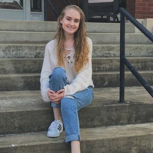 Meet your Posher, Rachel